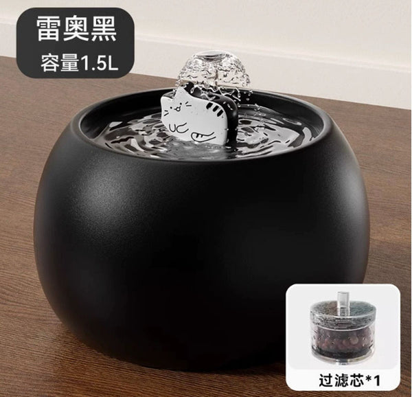 Pet black and white cartoon kitten ceramic water fountain dog electric circulating water filter automatic drinking fountain cat bowl