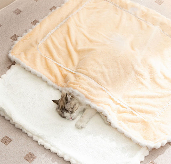 Autumn and winter cat bubble velvet thick blanket dog warm pad pet sleeping blanket