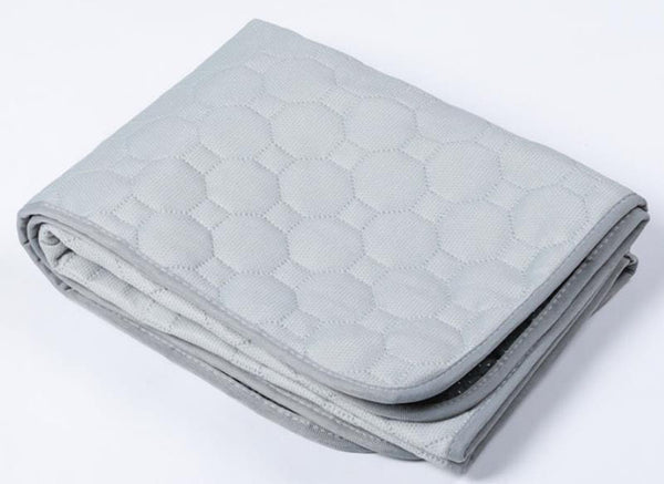 Pet diaper training pad can be washed and reused