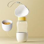 Portable portable cup for dogs and cats to go out for drinking and feeding