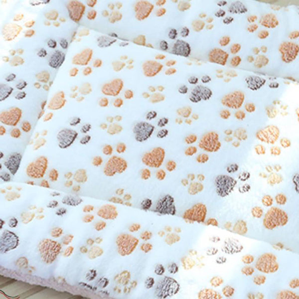 Thick plush pet mat